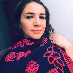 Meet your Posher, Lamiya